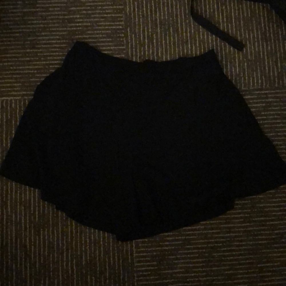 Askari skort